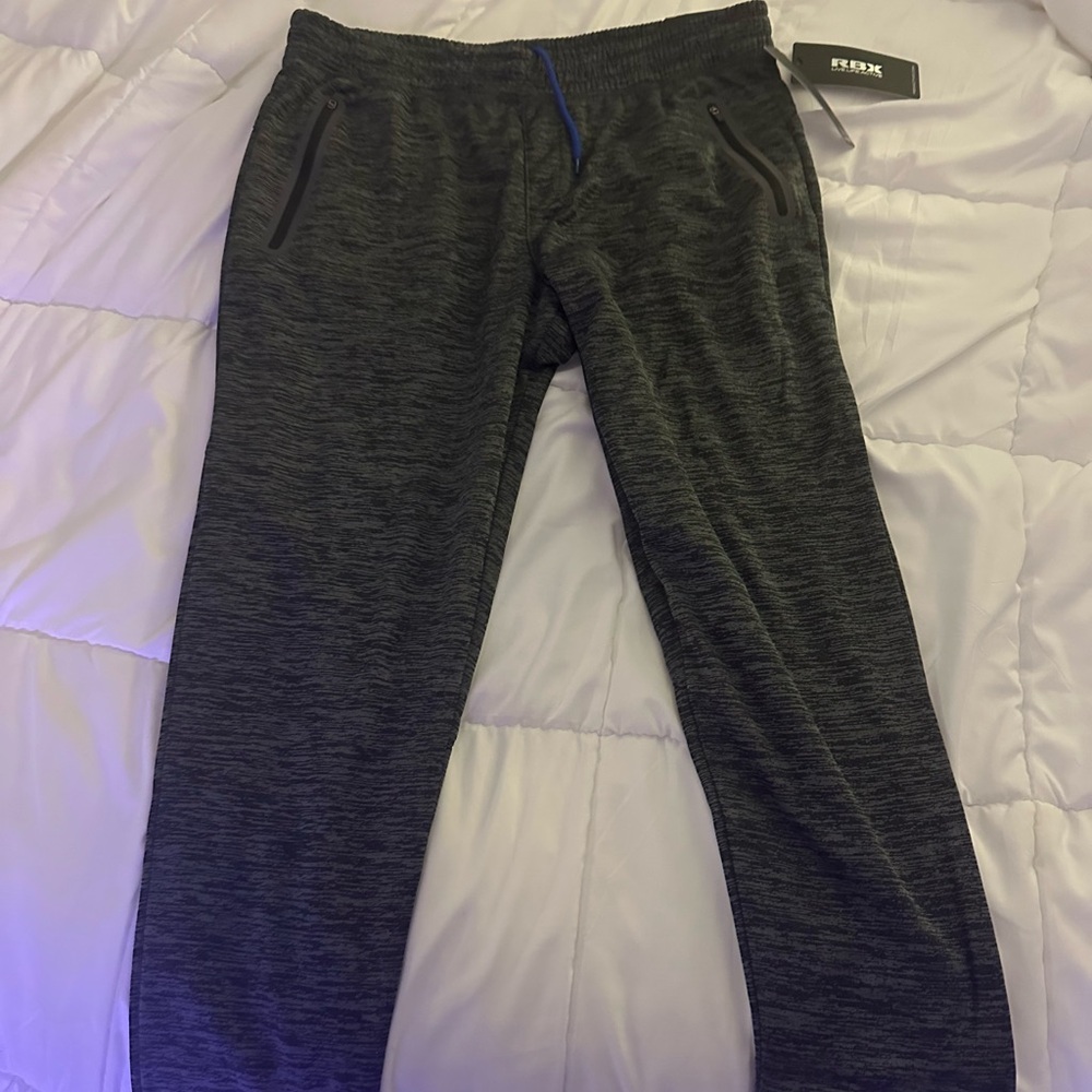 Men’s joggers RBX - size XL NWT
